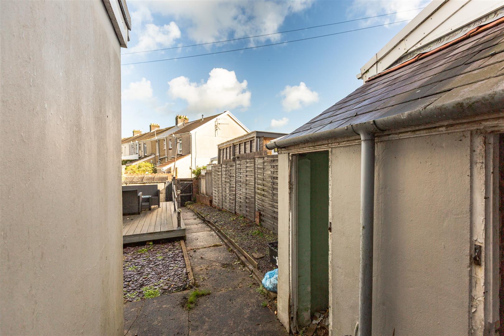 Walters Road, Llanelli, SA15 1LU